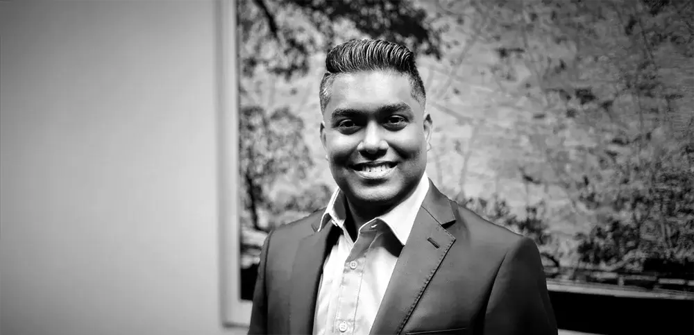 Fulcrum – Debunking the ‘Born Leader’ Myth: One Man’s Journey from Ambition to Impactful Leadership
